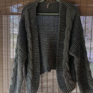 BAGA Cardigan